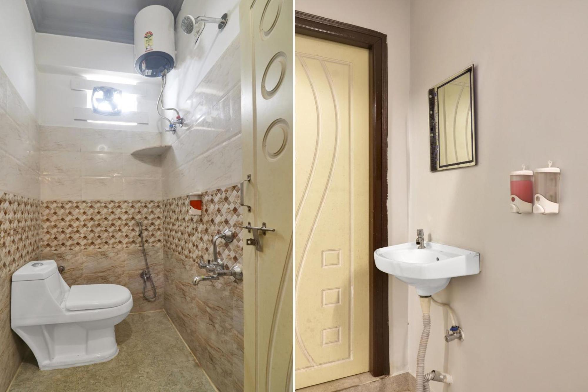 Super Townhouse Rcc Blizz Hotel Kondapur  Buitenkant foto